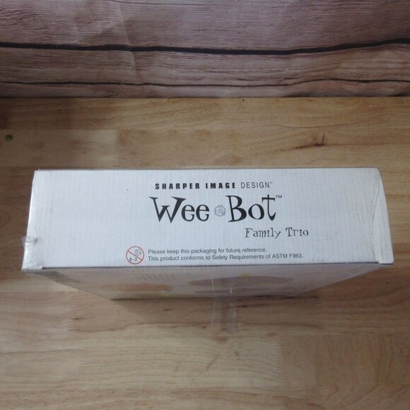 Sharper Image Design WEE BOT Family Trio 3 Robots - Wireless Translator - SEALED - Picture 9 of 9